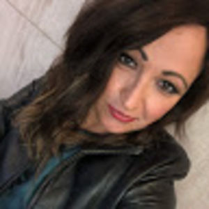 Meet your Posher, Cassandra